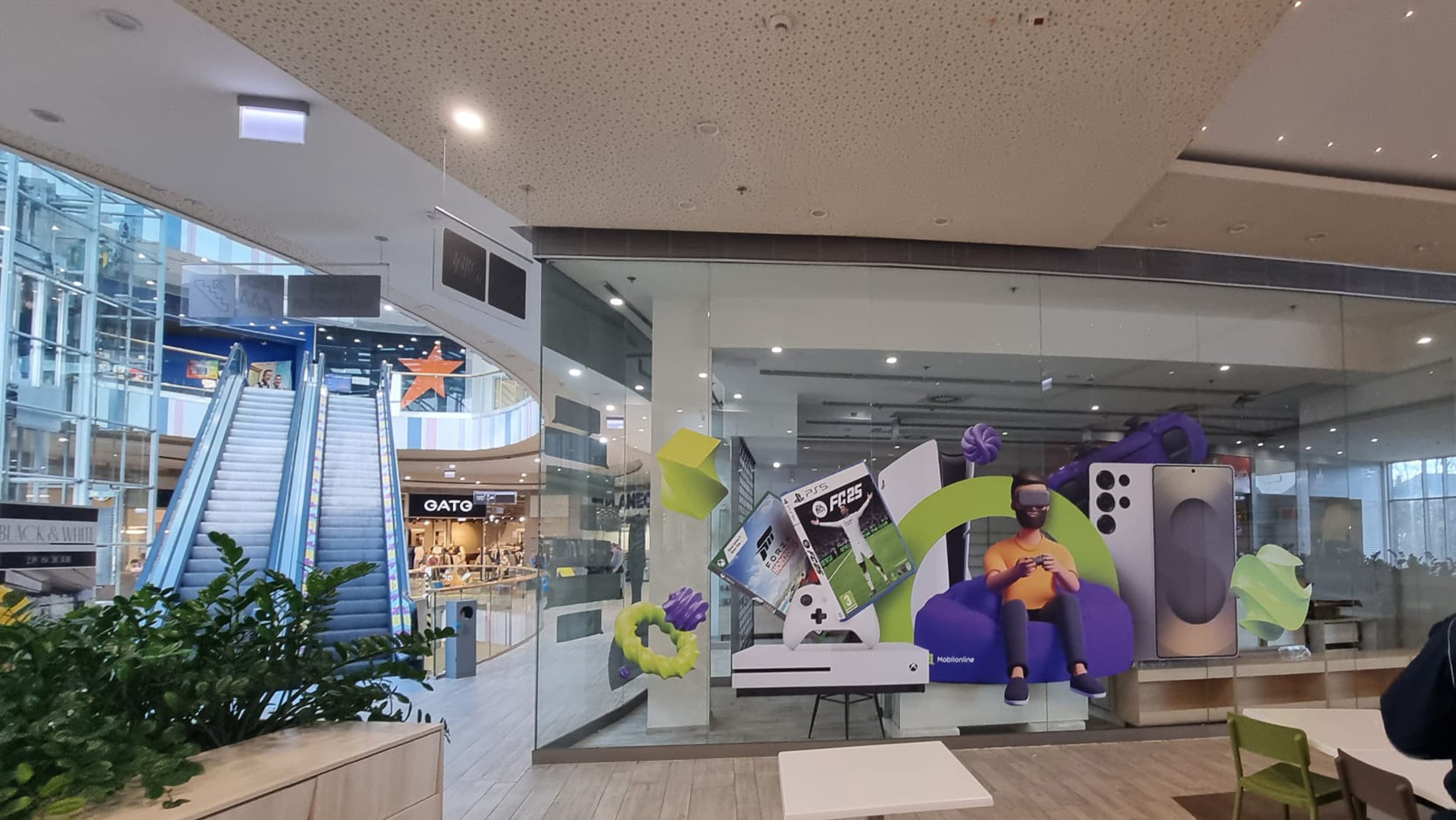 výroba tlač reklamy a montáž dierovane fólie na prevádzku pre Tipsport